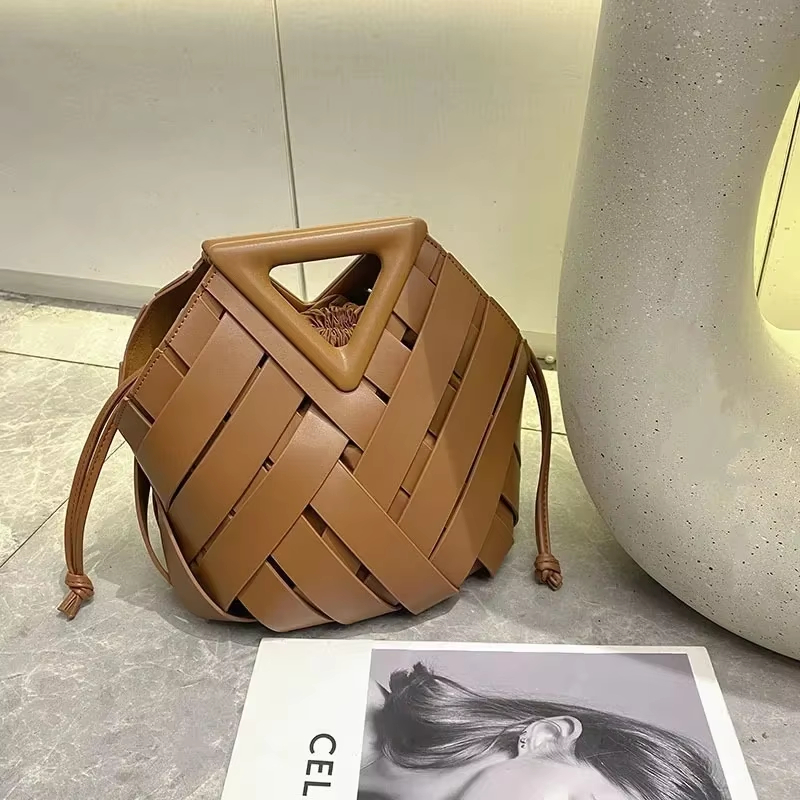 Trendy Vegan Leather Woven Tot - đánh giá và giá Women'S Accessories Handbags