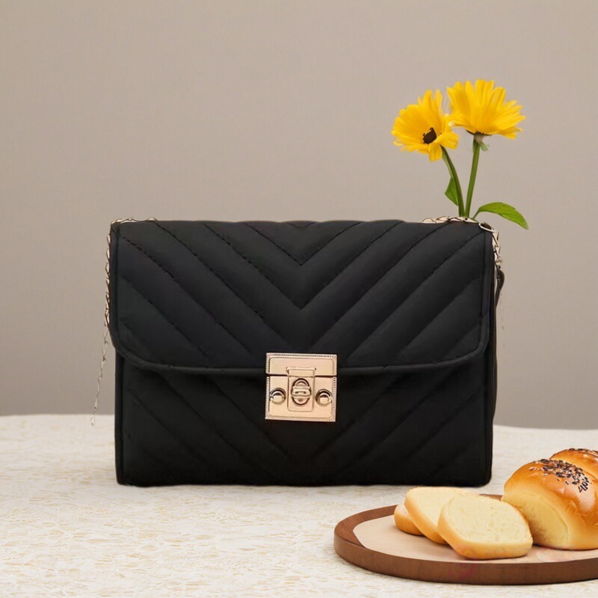 Luxury V-Chevron Quilted Chain - đánh giá và giá Women'S Accessories Louis Vuitton